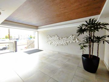 Lindo dpto., Miraflores, 125 m2, 3 dorms, 3 baños, 2 estac.