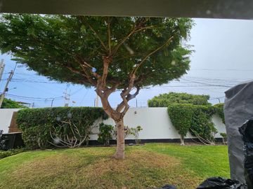 CASA -TERRENO EN CHORRILLOS
