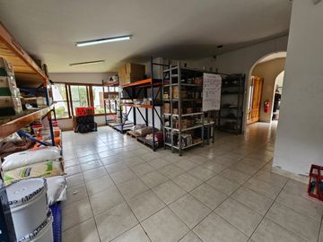 CASA -TERRENO EN CHORRILLOS