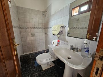 CASA -TERRENO EN CHORRILLOS