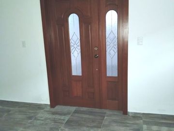 Linda casa nueva en esquina cerca del colegio Benavente y Periférico hospital general, con tres recamaras 2 autos, con  terraza $2,120,000