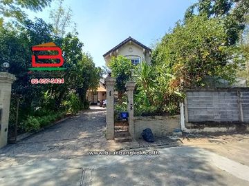 บ้านเดี่ยว โครงการ ลดาวัลย์ ศรีนครินทร์ เนื้อที่ 298 ตรว. บางพลี สมุทรปราการ