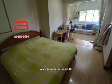บ้านเดี่ยว โครงการ ลดาวัลย์ ศรีนครินทร์ เนื้อที่ 298 ตรว. บางพลี สมุทรปราการ
