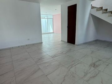 VENTA DE CASA CUATRO CAMINOS CUAUTLANCINGO, PUEBLA