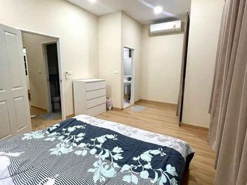 ขาย / ให้เช่า โกลเด้นท์ นีโอ สุขุมวิท-ลาซาล (สุขุมวิท 113) รหัส : T8124