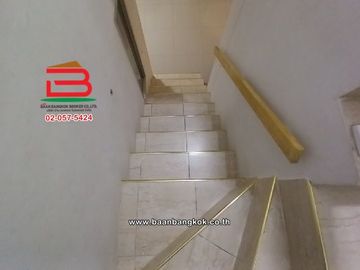 ทาวน์เฮาส์ หมู่บ้าน บ้านพฤกษา 123 พหลโยธิน-คลองหลวง เนื้อที่ 20.4 ตรว. ต.คลองสอง ปทุมธานี