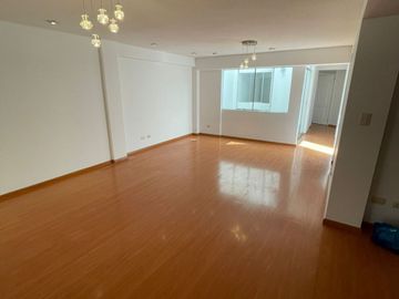 AMPLIO DEPARTAMENTO FLAT 210 M2 EN 1ER PISO MARANGA SAN MIGUEL USD 270,000
