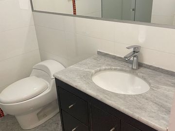 AMPLIO DEPARTAMENTO FLAT 210 M2 EN 1ER PISO MARANGA SAN MIGUEL USD 270,000