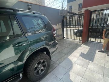 AMPLIO DEPARTAMENTO FLAT 210 M2 EN 1ER PISO MARANGA SAN MIGUEL USD 270,000