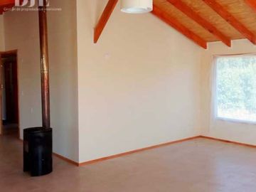 VENDO CASA EN CONDOMINIO MAULLIN