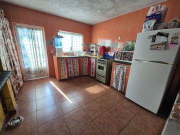 VENTA DE CASA EN BARRIO DE LA CRUZ