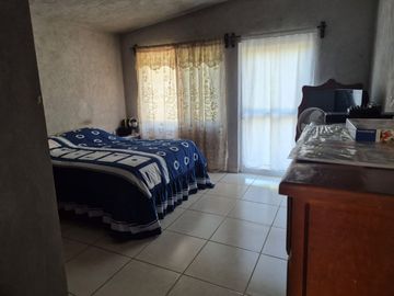 VENTA DE CASA EN BARRIO DE LA CRUZ