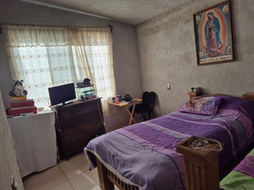VENTA DE CASA EN BARRIO DE LA CRUZ