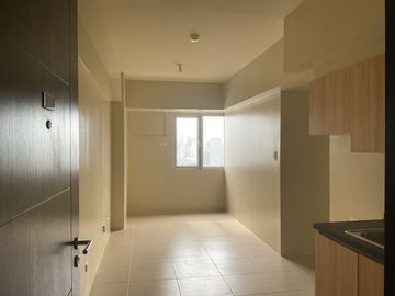 Rent To Own condo in BGC Taguig City