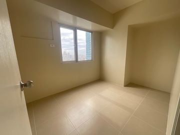 Rent To Own condo in BGC Taguig City