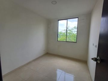 VENDO APARTAMENTO QUINTO PISO PORTAL DE JAMUNDI