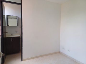 VENDO APARTAMENTO QUINTO PISO PORTAL DE JAMUNDI