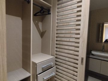 Suite en Venta Av. Republica de El Salvador