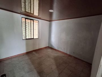 CASA EN VENTA GUAYACANES CARTAGO