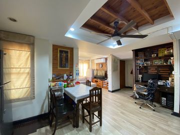 4 bed family home with private pool for sale in Hang Dong