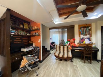 4 bed family home with private pool for sale in Hang Dong