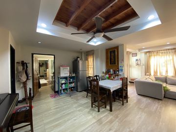 4 bed family home with private pool for sale in Hang Dong