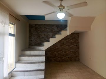 Casa de venta en Ciudadela la Floresta 2, Guayaquil, Ecuador