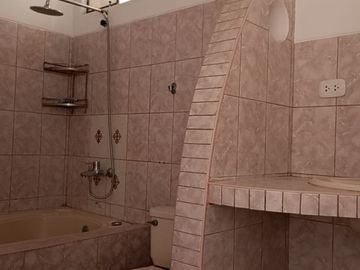 Casa en Alquiler en Urb. Jardines de Santa Rosa, Chiclayo