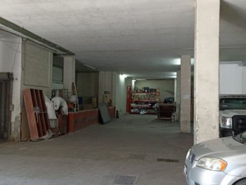 Bodega de Uso Mixto, Maquila, Almacen y Oficinas Iztapalapa