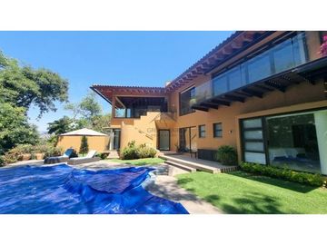 CASA CONTEMPORANEA EN VENTA