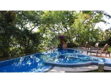 CASA CONTEMPORANEA EN VENTA