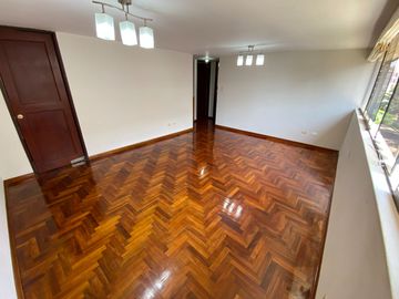 VENTA DE DÚPLEX EN SURCO, LÍMITE CON MIRAFLORES – UBICACIÓN PRIVILEGIADA