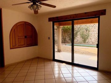RENTO CASA EN CUERNAVACA MORELOS