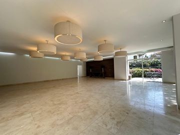 DEPARTAMENTO DE LUJO EN SANTA FE: ESPACIOS AMPLIOS, VISTAS ESPECTACULARES Y AMEN