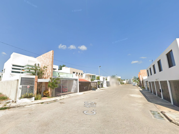 GRAN OPORTUNIDAD DE INVERSIÓN - CASA ECONOMICA EN VENTA - (REMATE BANCARIO) C. 18C 406, Col. Altabrisa, 97130 Mérida, Yuc.