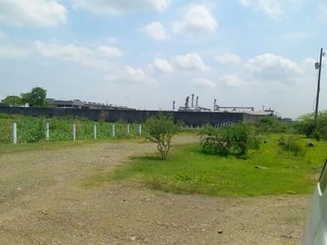 TERRENO COMERCIAL E INDUSTRIAL EN VENTA