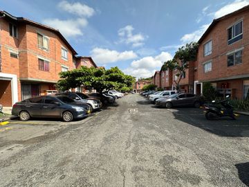 Venta Casa Conjunto Cerrado - Valle del Lili, Sur de Cali