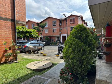 Venta Casa Conjunto Cerrado - Valle del Lili, Sur de Cali
