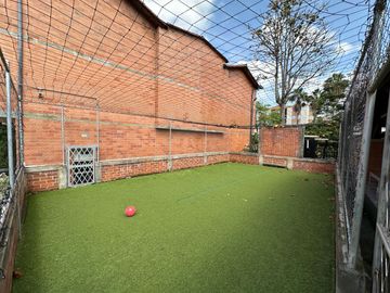 Venta Casa Conjunto Cerrado - Valle del Lili, Sur de Cali