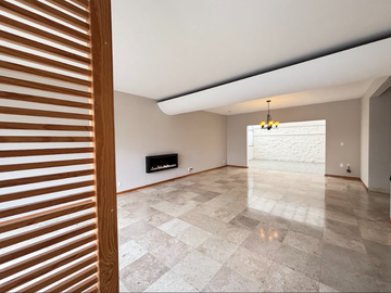 Residencia en Venta Bosque de Sauces