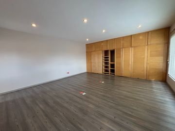 Residencia en Venta Bosque de Sauces