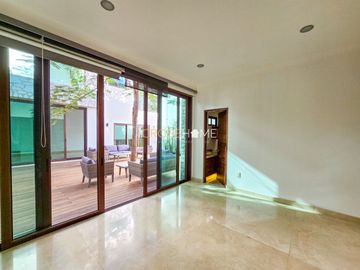 VENTA DE CASA, EN ZONA PRIVILEGIADA JURIQUILLA QRO.