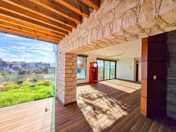 VENTA DE CASA, EN ZONA PRIVILEGIADA JURIQUILLA QRO.