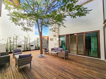 VENTA DE CASA, EN ZONA PRIVILEGIADA JURIQUILLA QRO.
