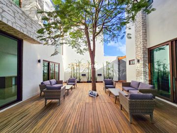 VENTA DE CASA, EN ZONA PRIVILEGIADA JURIQUILLA QRO.