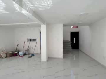 Casa en venta en valle del sol