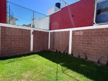 Casa en venta en valle del sol