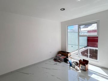 Casa en venta en valle del sol
