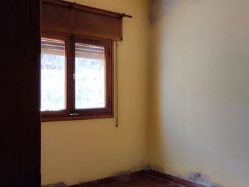 Oportunidad, hermoso Chalet a la venta en barrio residencial, La Falda