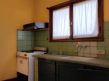 Oportunidad, hermoso Chalet a la venta en barrio residencial, La Falda